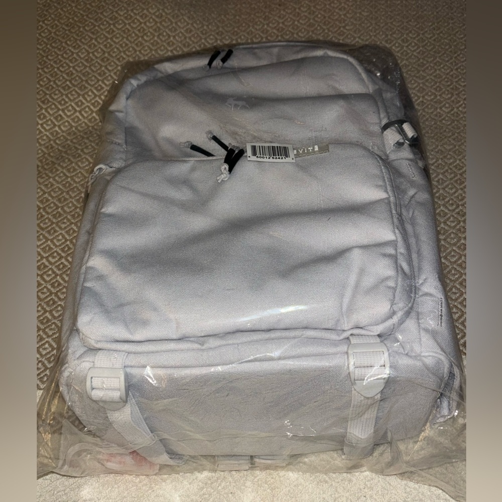 Brand New Brevite Backpack Jumper Camera Bag Nimbus Gray